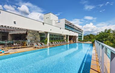 Piscina ESTELAR Villavicencio Hotel & Centro de Convenciones Villavicencio