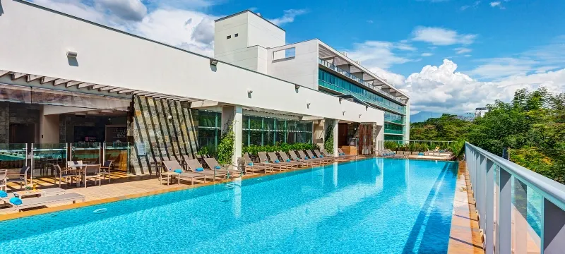 Piscina ESTELAR Villavicencio Hotel & Centro de Convenciones Colombia - Villavicencio Piscina ESTELAR Villavicencio Hotel & Centro de Convenciones Colombia - Villavicencio